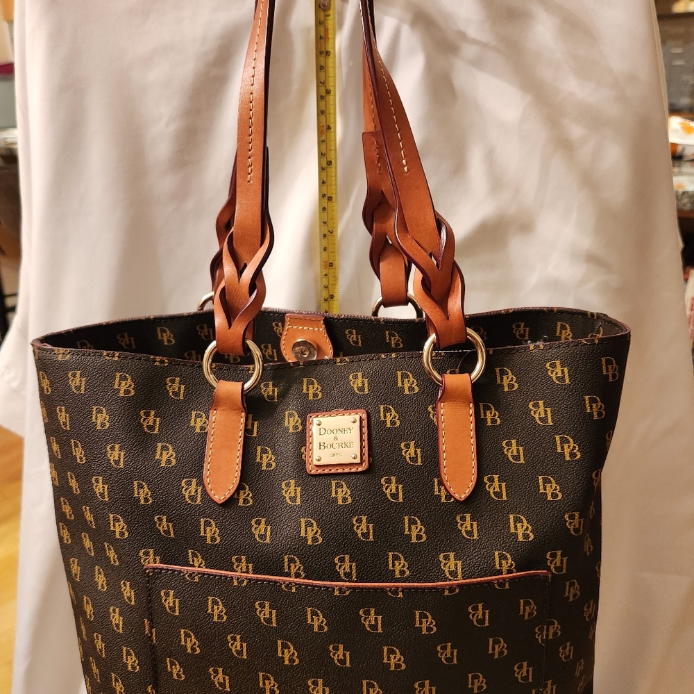Dooney & Bourke Pammy satchel